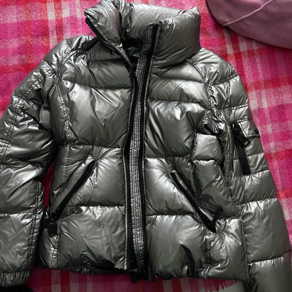 Never worn sam’s coat